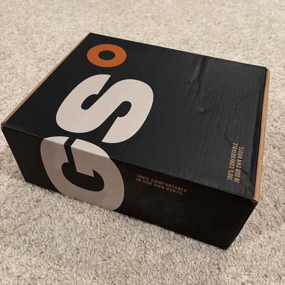 New in Box BOGS Men's Casual Chelsea II Waterproof Slip-On Black Boots Size 11 - Picture 8 of 8